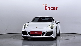 PORSCHE 911 2019