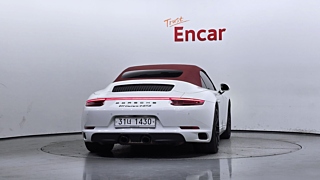 PORSCHE 911 2019
