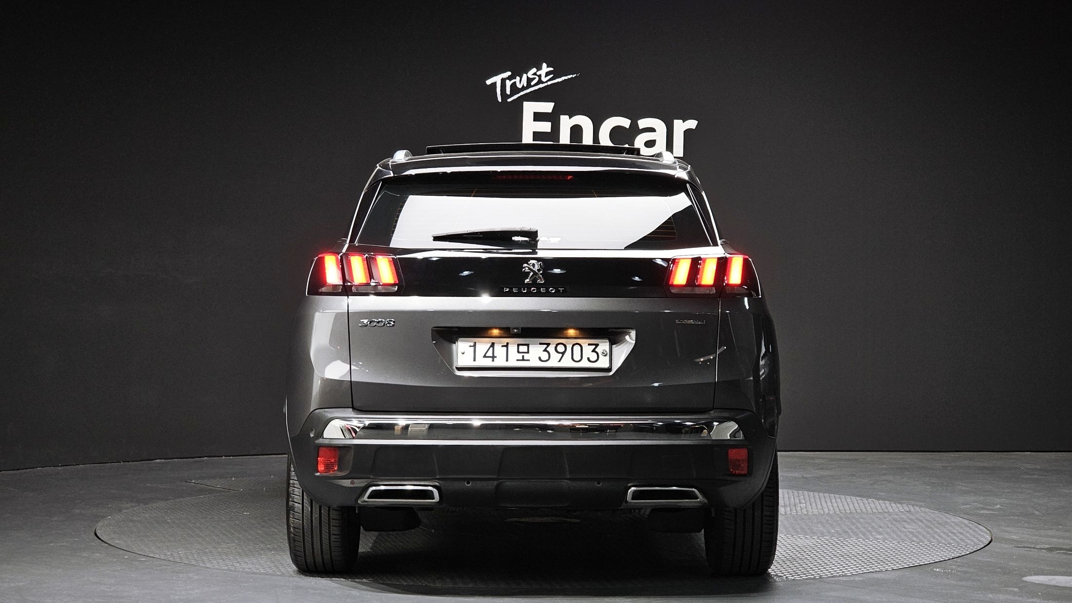 PEUGEOT 3008