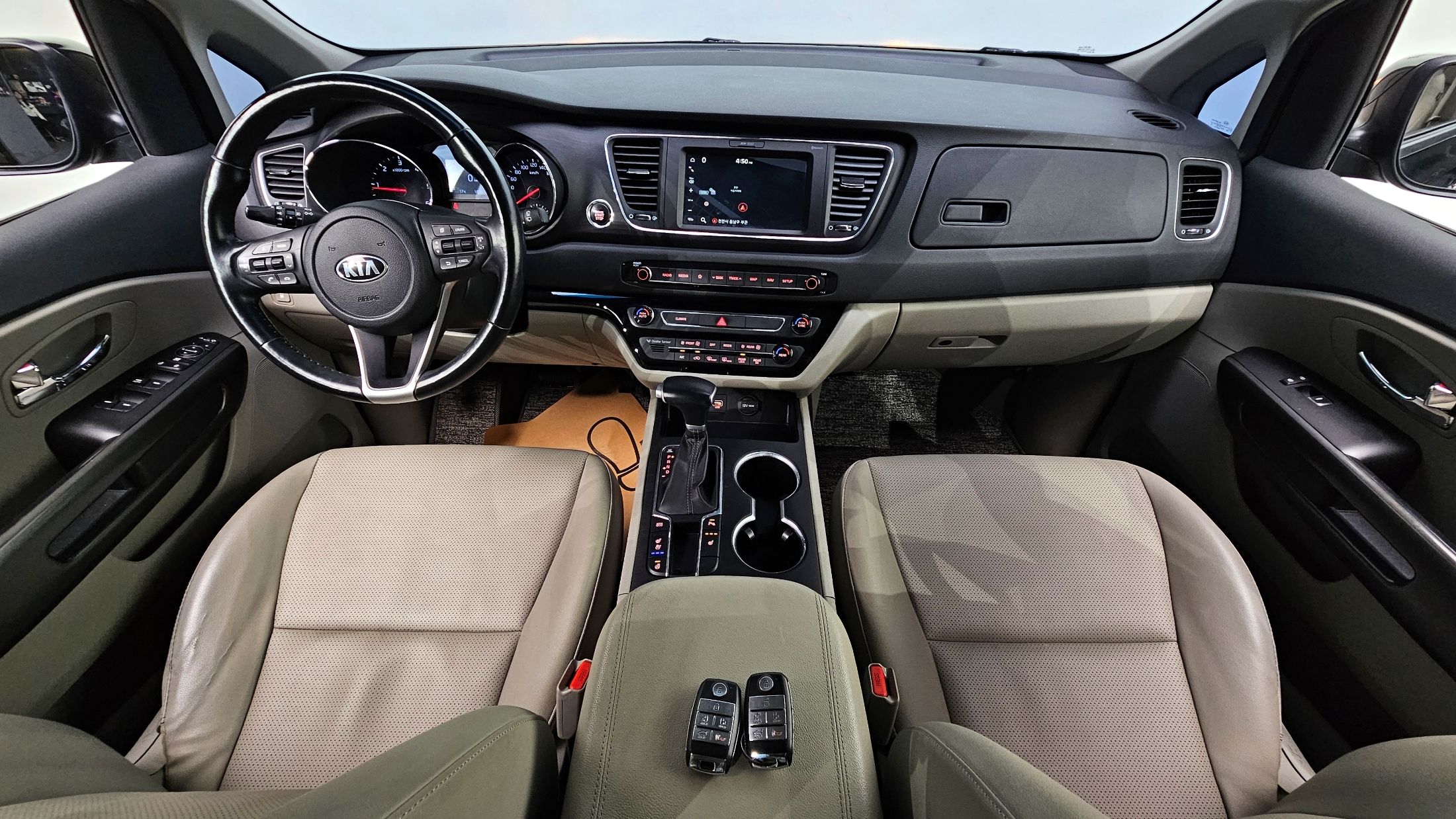 KIA CARNIVAL 2020
