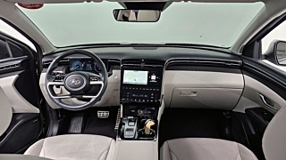 HYUNDAI TUCSON NX4 2023
