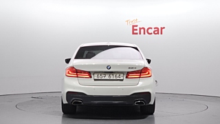 BMW 5-SERIES G30 2017