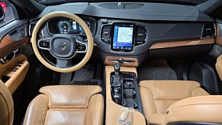 VOLVO XC90 2018