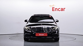 MERCEDES BENZ E-CLASS W213 2020