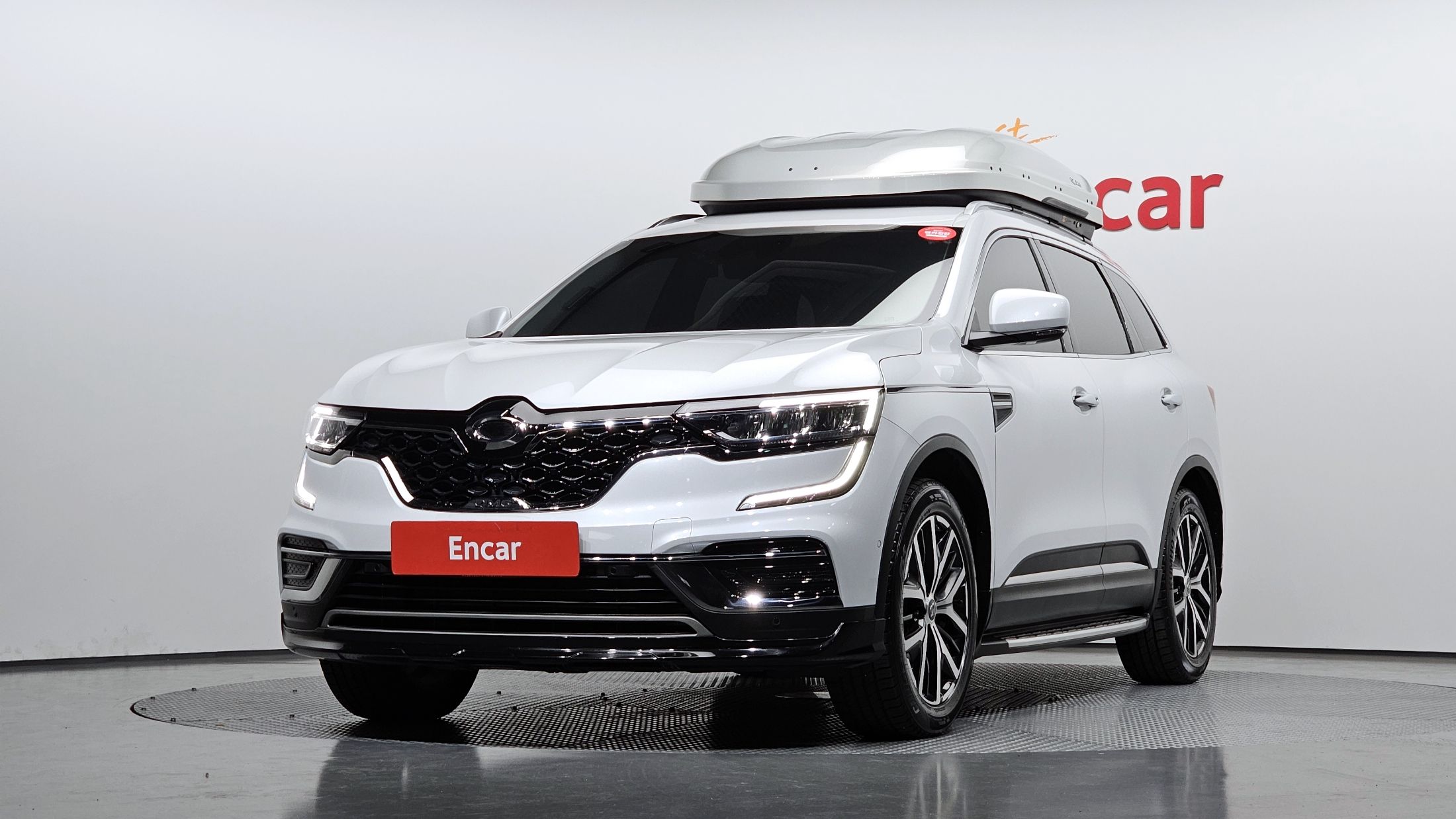 RENAULT SAMSUNG QM6
