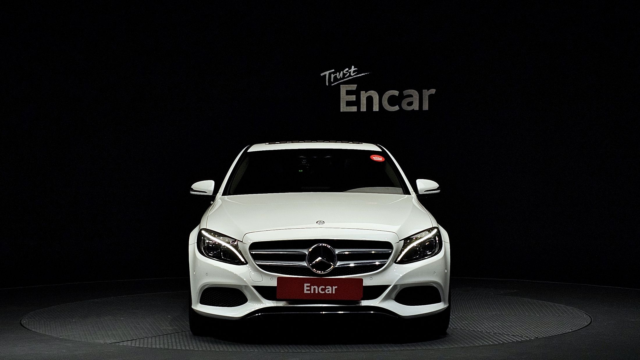 MERCEDES BENZ C-CLASS W205 2016
