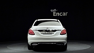 MERCEDES BENZ C-CLASS W205 2016
