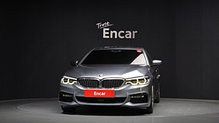 BMW 5-SERIES G30 2017
