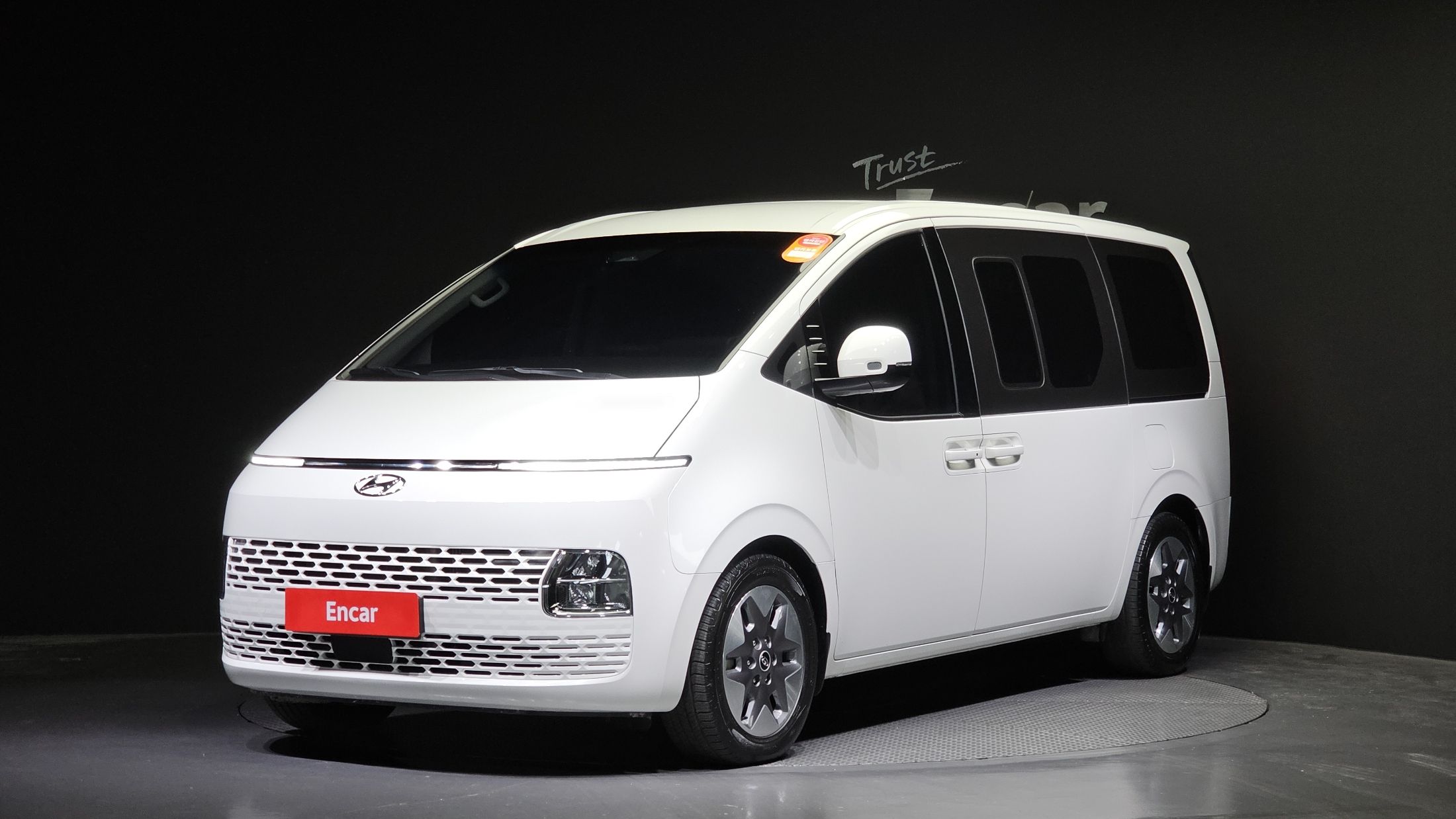 HYUNDAI STARIA 2022