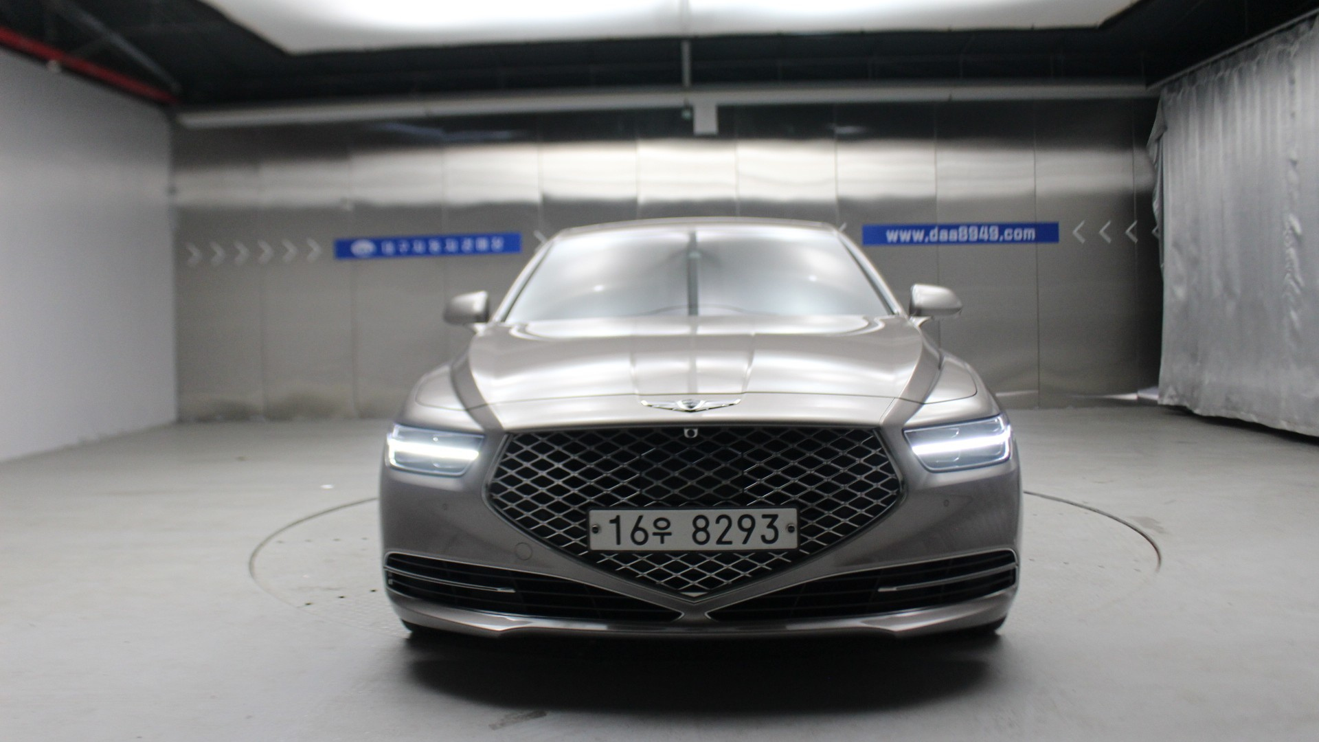 GENESIS G90 2019