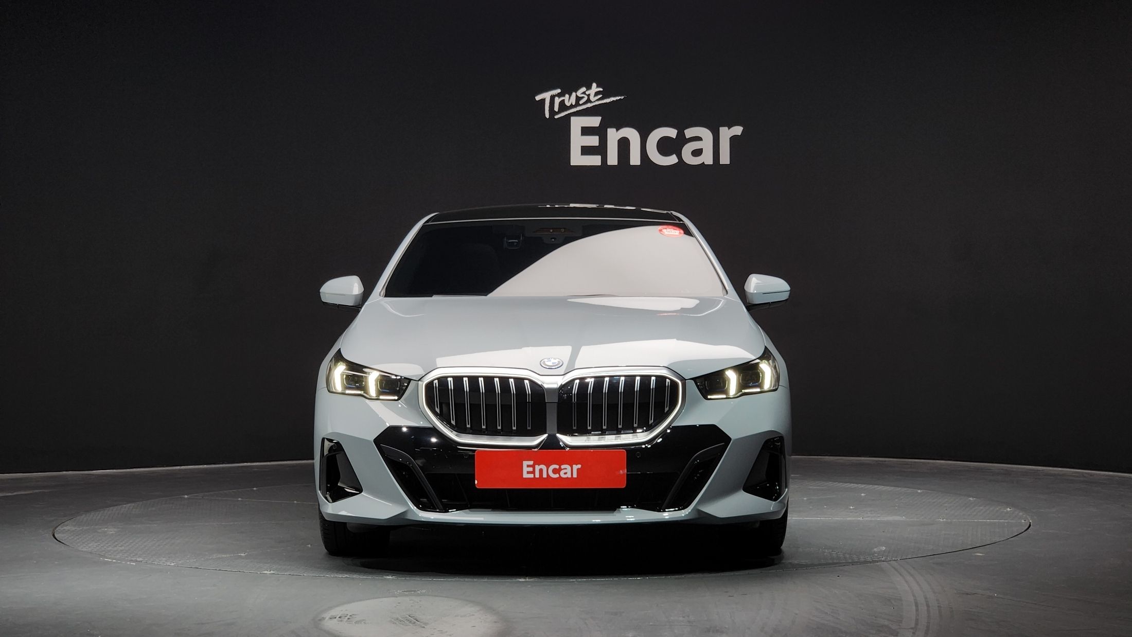 BMW 5-SERIES G60 2024