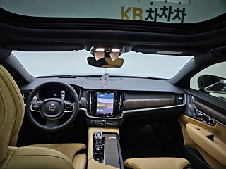 VOLVO S90 2024