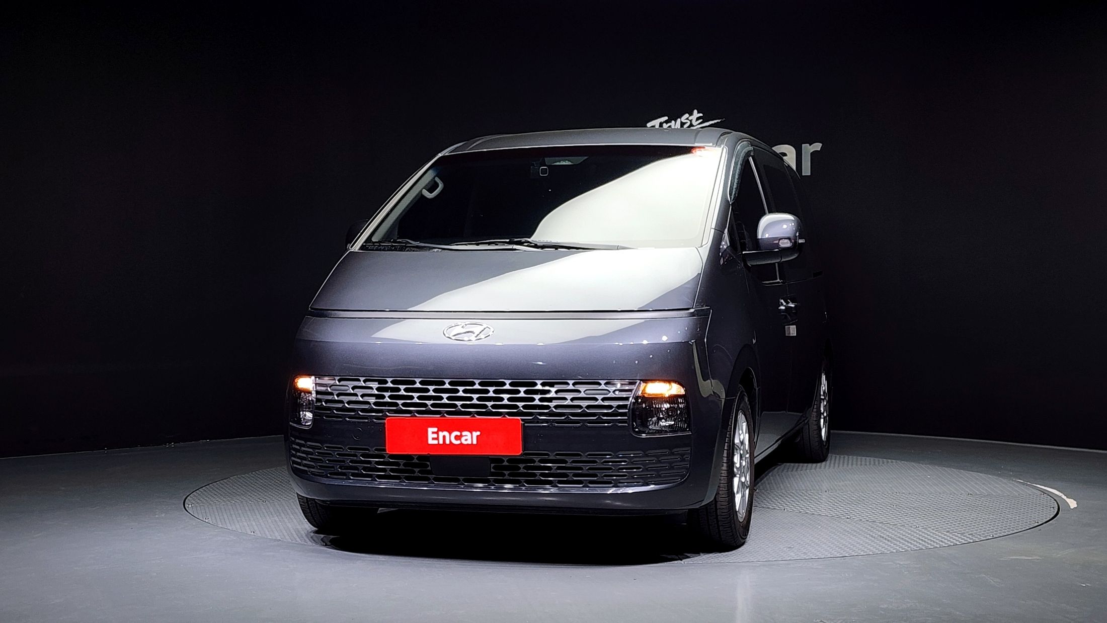 HYUNDAI STARIA 2021