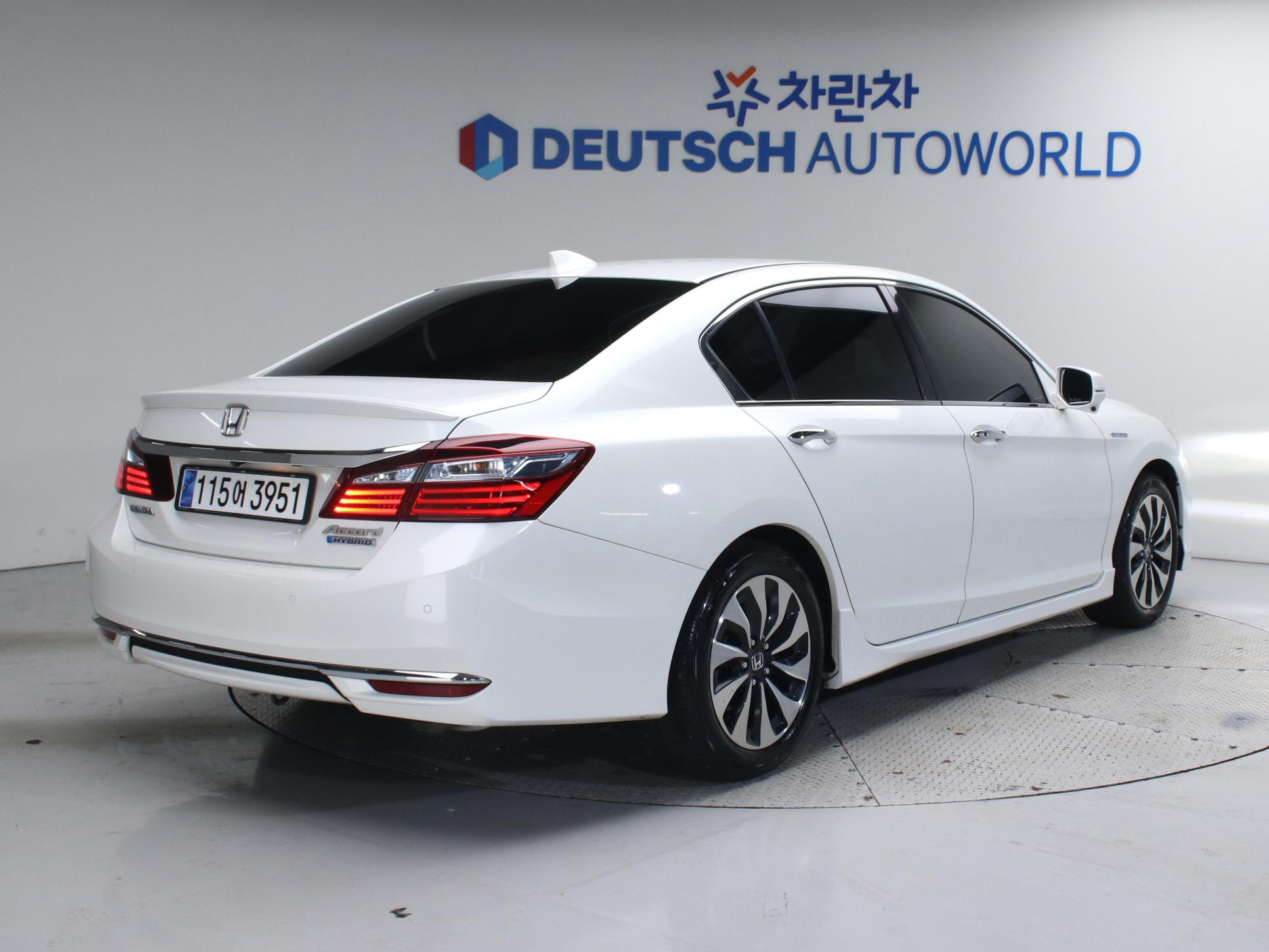 HONDA ACCORD 2017