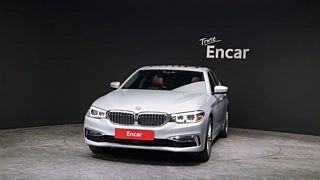 BMW 5-SERIES G30 2020