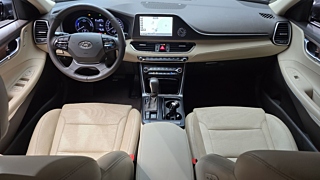 HYUNDAI GRANDEUR IG HYBRID 2019
