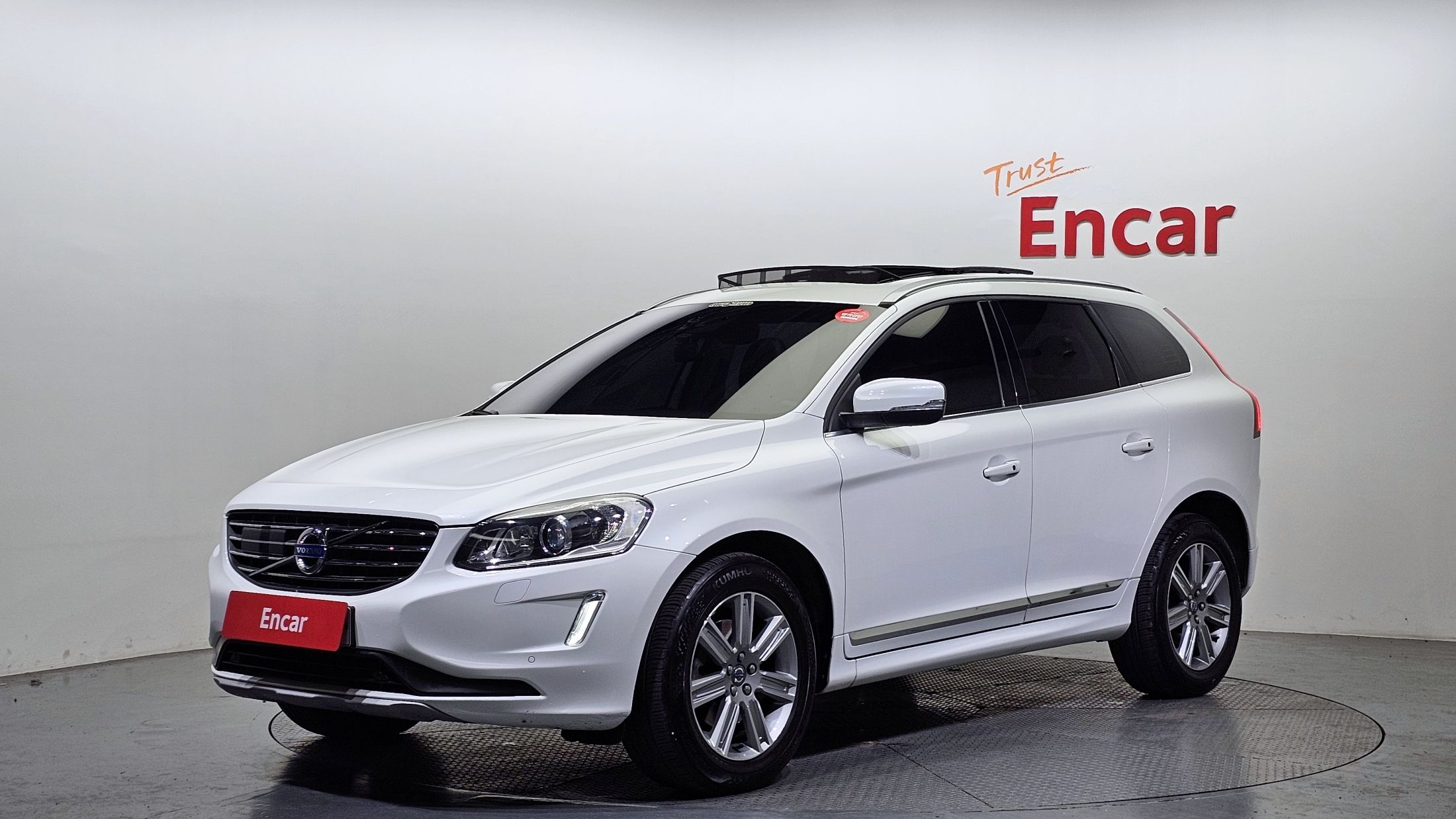 VOLVO XC60 2015