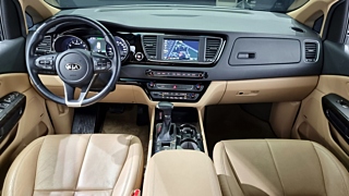 KIA CARNIVAL 2018