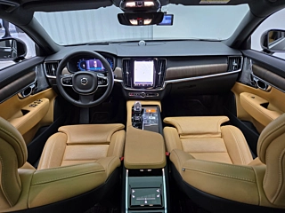 VOLVO S90 2023
