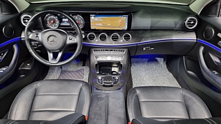 MERCEDES BENZ E-CLASS W213 2016