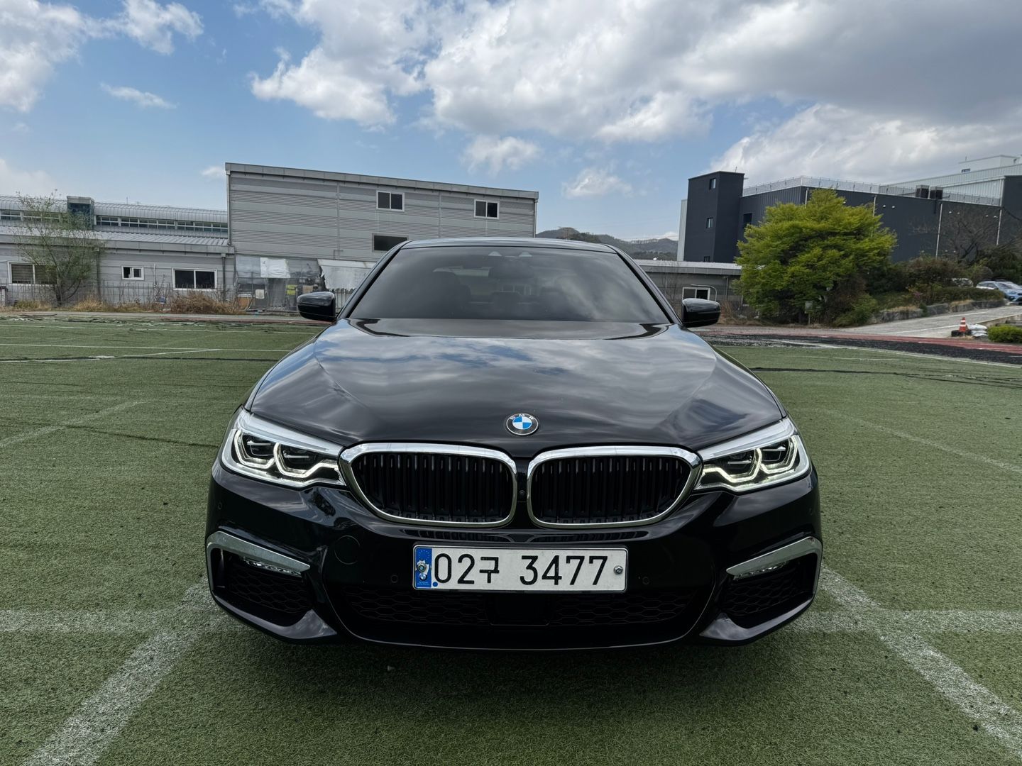 BMW 5-SERIES G30 2017