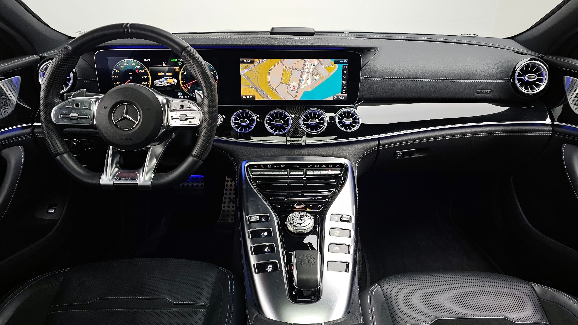 MERCEDES BENZ AMG GT