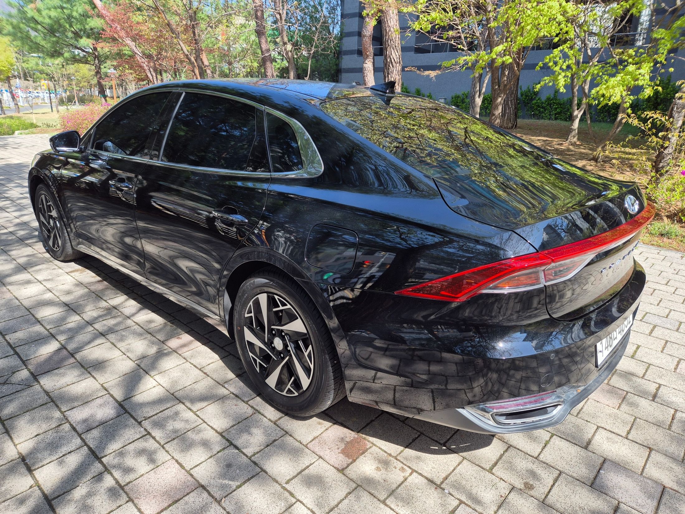HYUNDAI GRANDEUR IG HYBRID