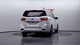 KIA CARNIVAL 2019