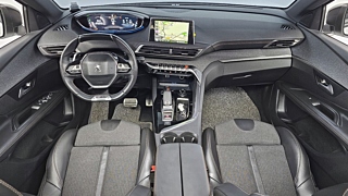 PEUGEOT 3008 2018