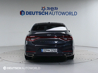 HYUNDAI GRANDEUR IG HYBRID 2018