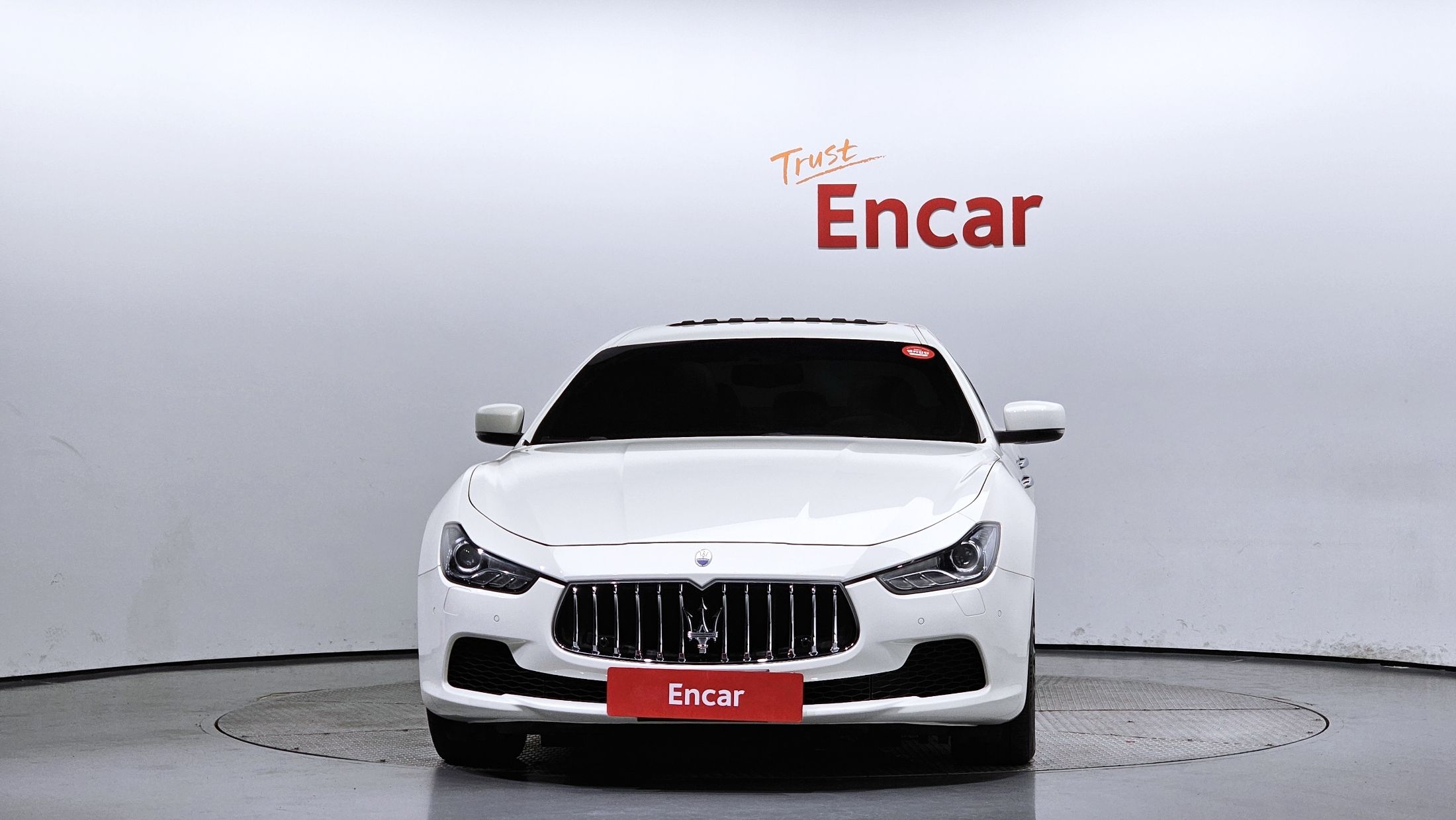 MASERATI GHIBLI 2015