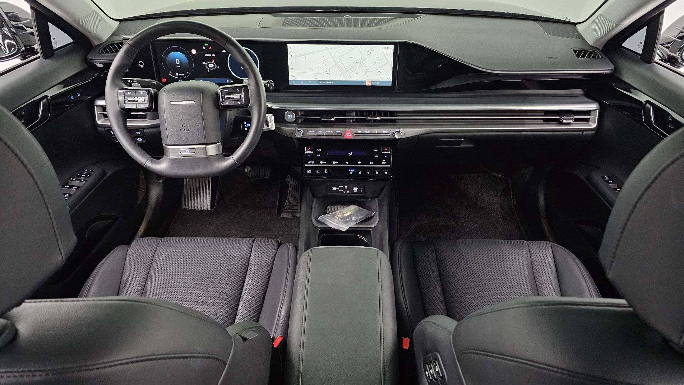 HYUNDAI GRANDEUR HYBRID GN7 2024