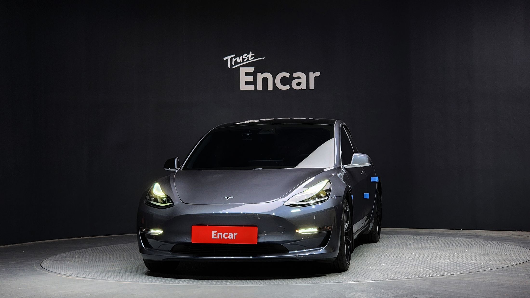 TESLA MODEL 3 2020