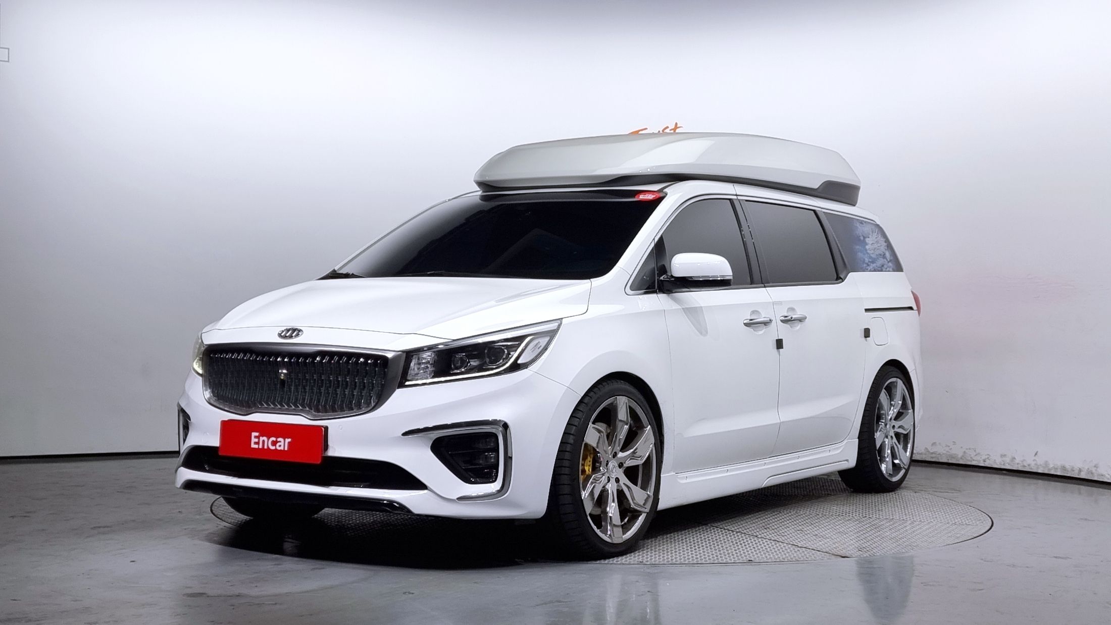 KIA CARNIVAL 2019
