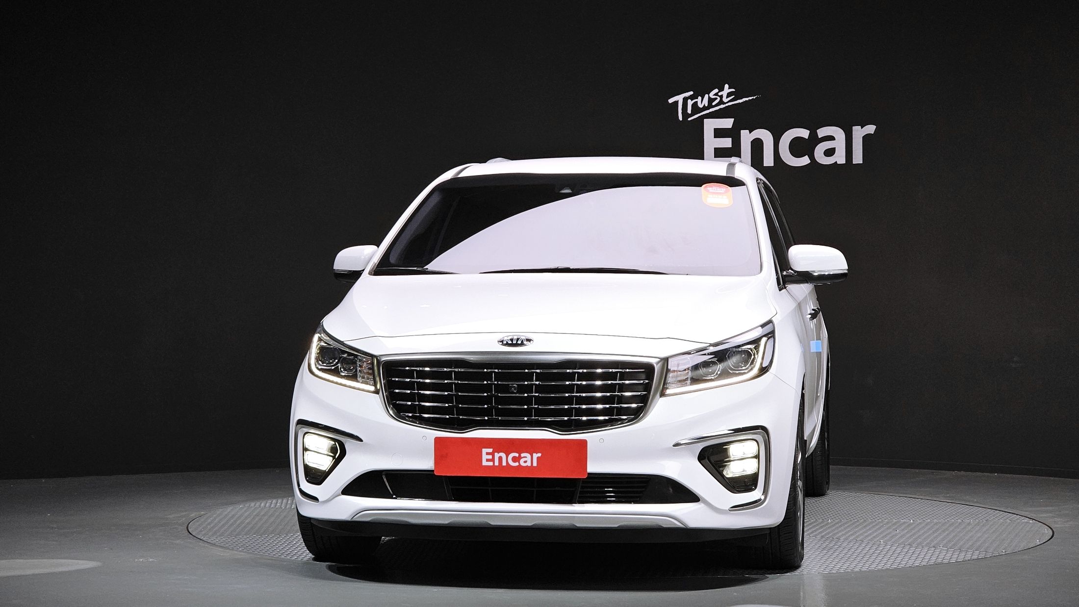 KIA CARNIVAL 2019