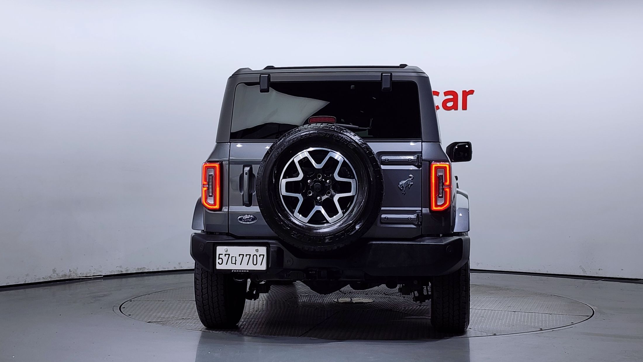 FORD BRONCO
