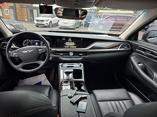 GENESIS G90 2019