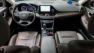HYUNDAI GRANDEUR IG 2017