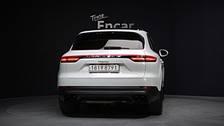 PORSCHE CAYENNE PO536 2020