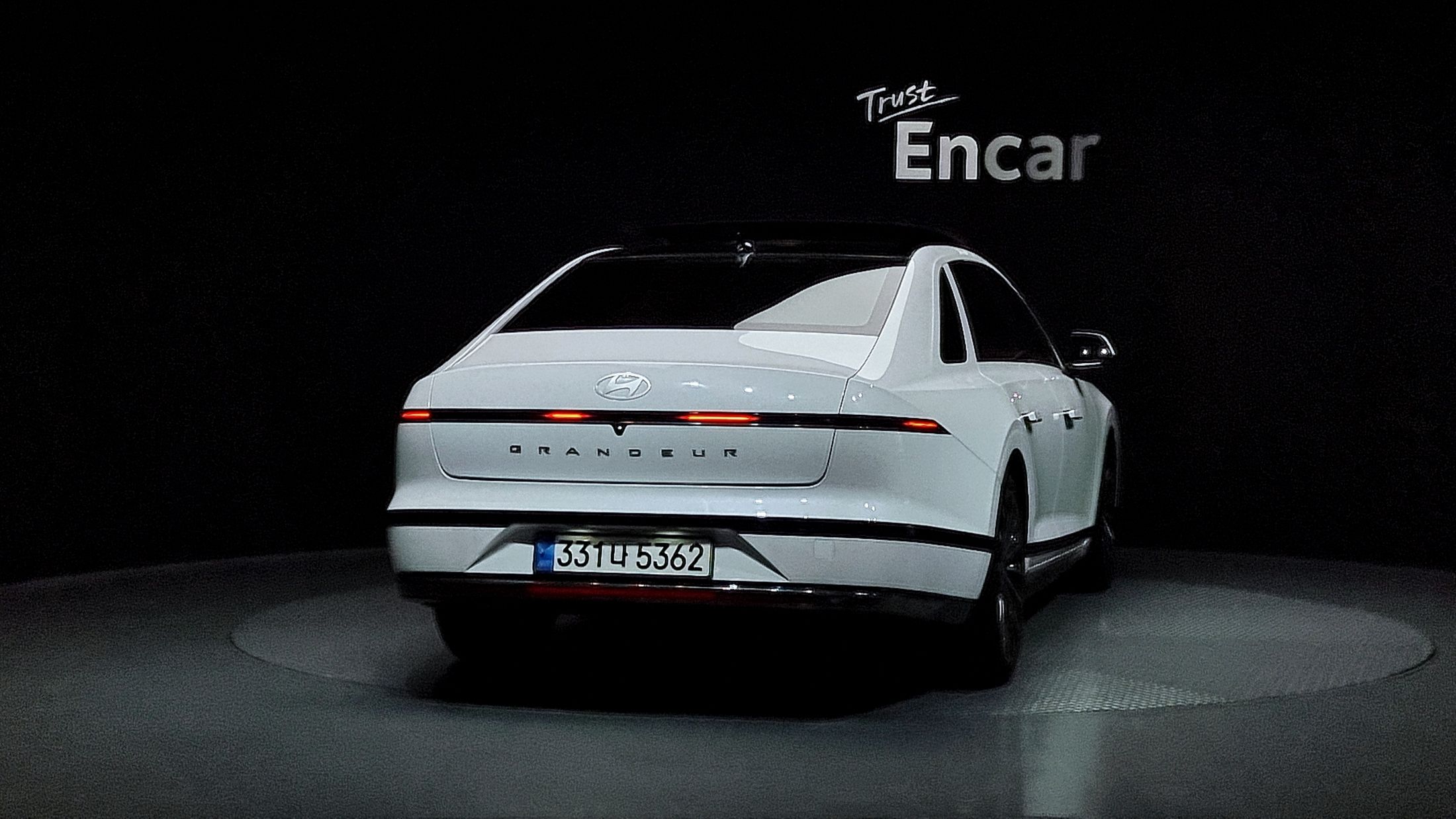HYUNDAI GRANDEUR HYBRID GN7 2023