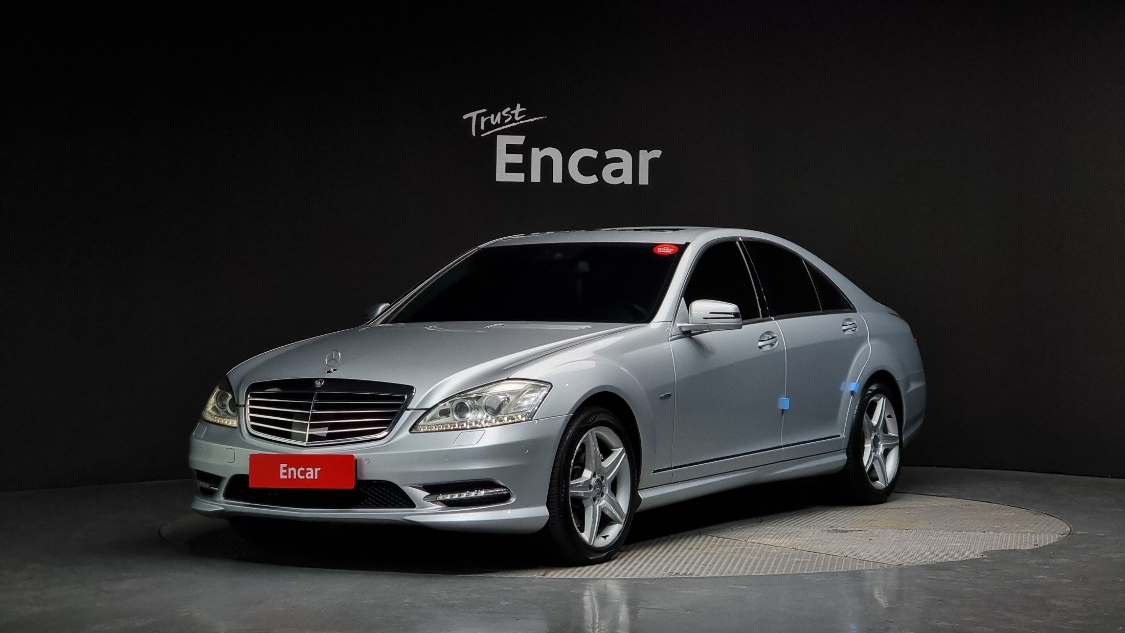 MERCEDES BENZ S-CLASS W221 2010