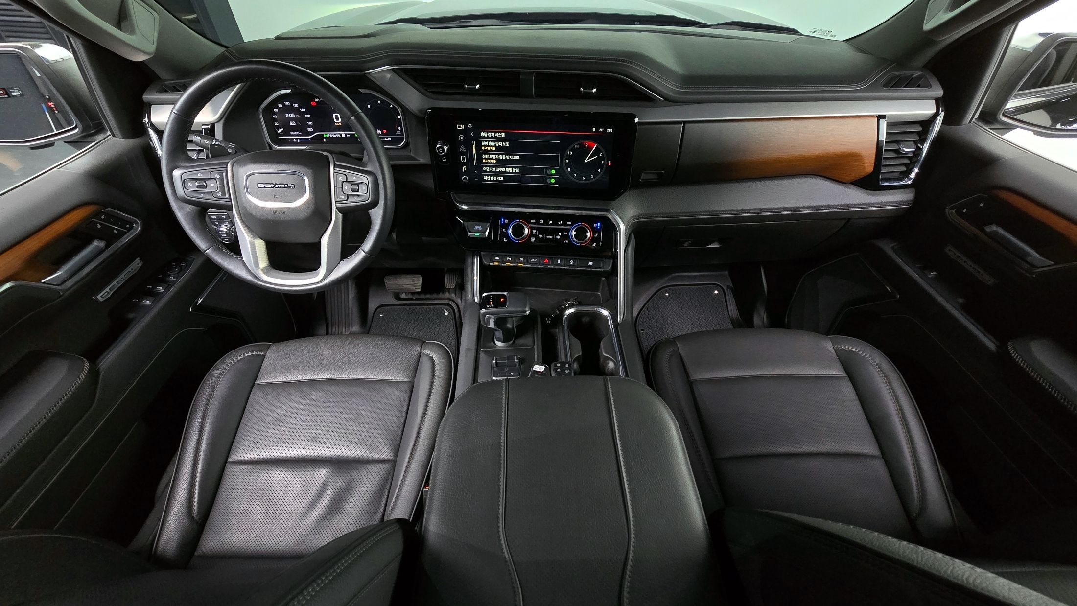 GMC SIERRA