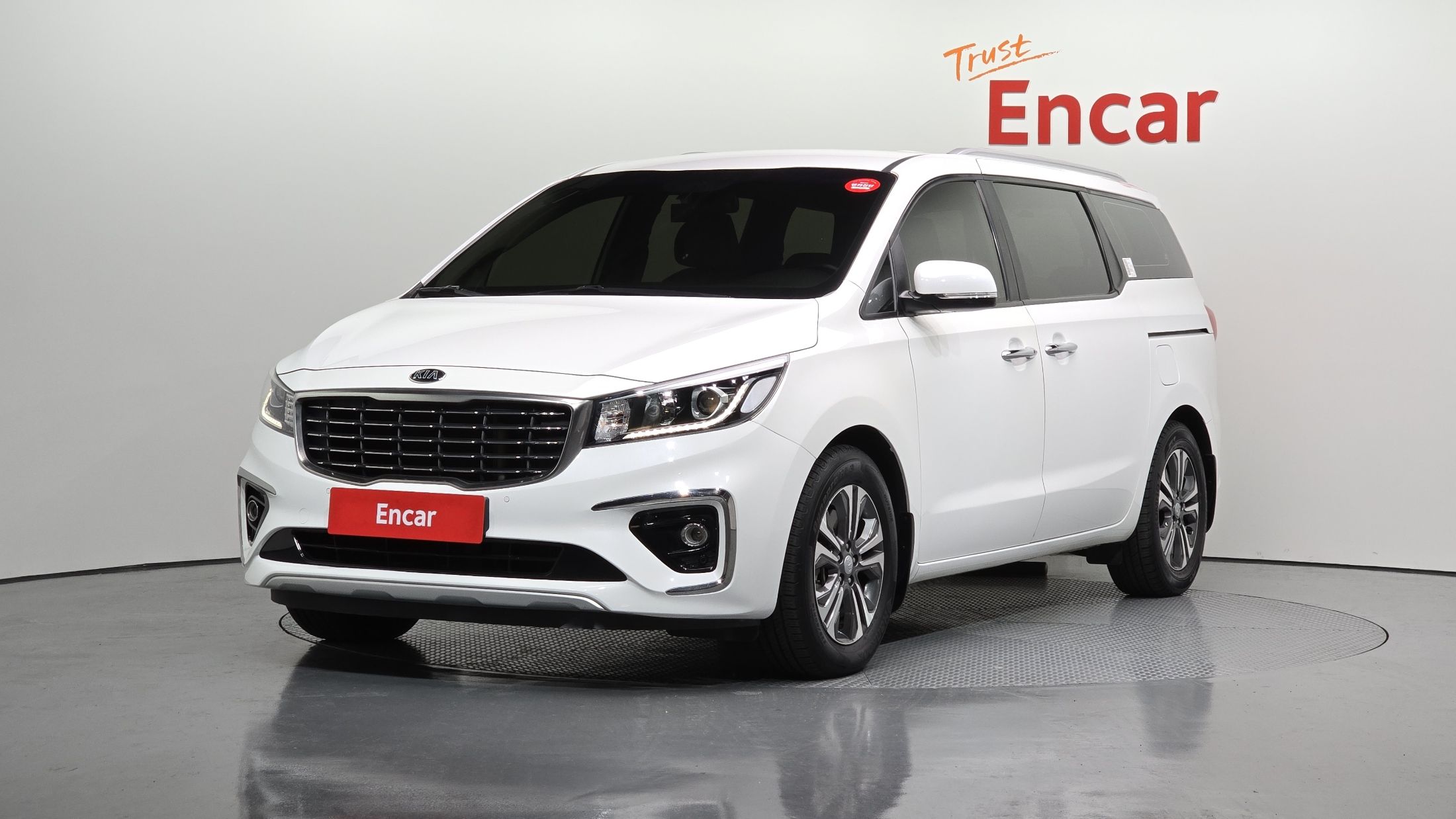 KIA CARNIVAL 2019