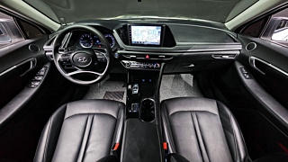HYUNDAI SONATA DN8 2021