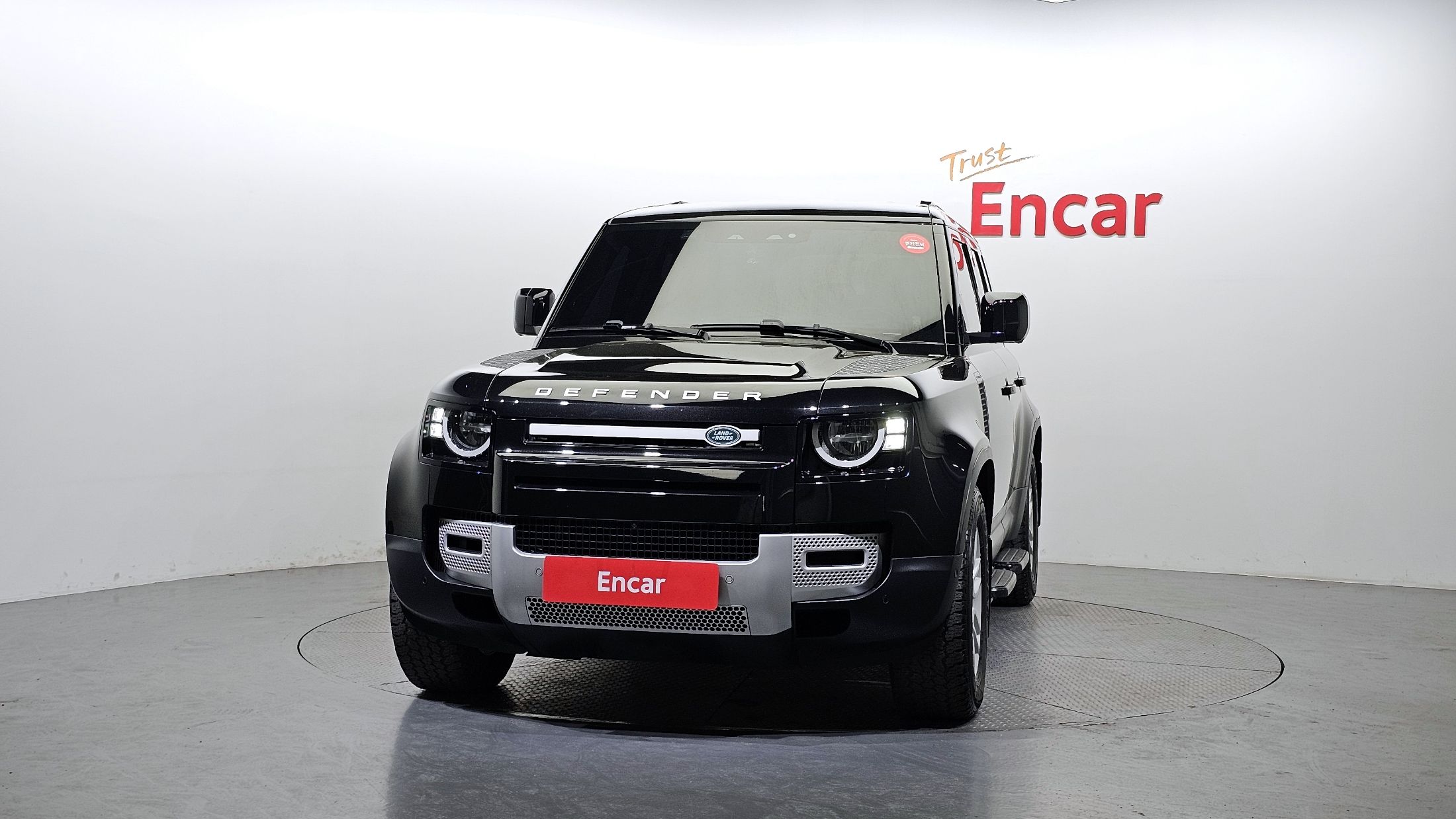 LAND ROVER DEFENDER L663