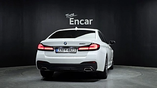 BMW 5-SERIES G30 2020