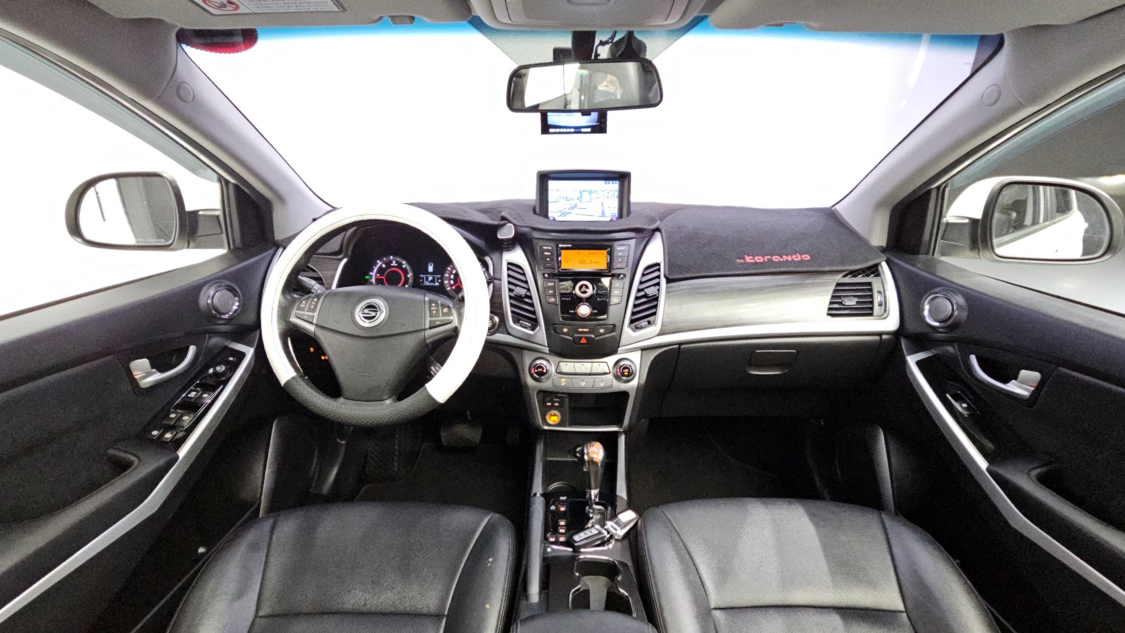 SSANGYONG KORANDO C 2015