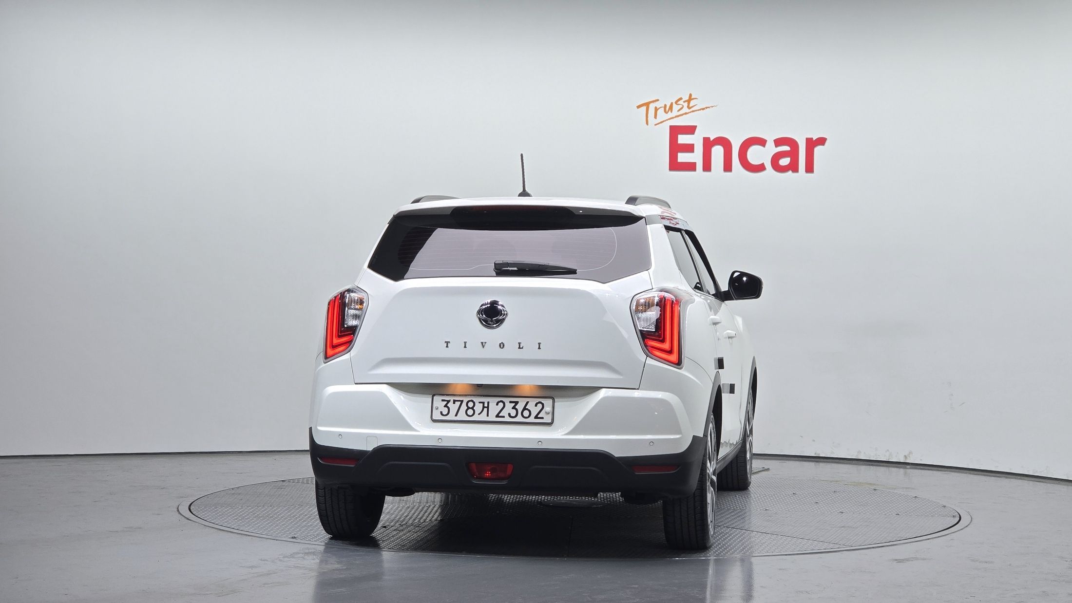 SSANGYONG TIVOLI VERY NEW 2020