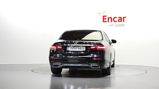 MERCEDES BENZ E-CLASS W213 2021