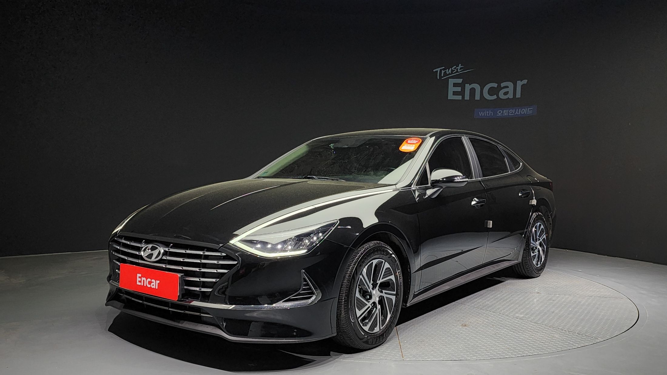 HYUNDAI SONATA HYBRID DN8